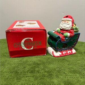 Santa Sleigh Potpourri (with original box)